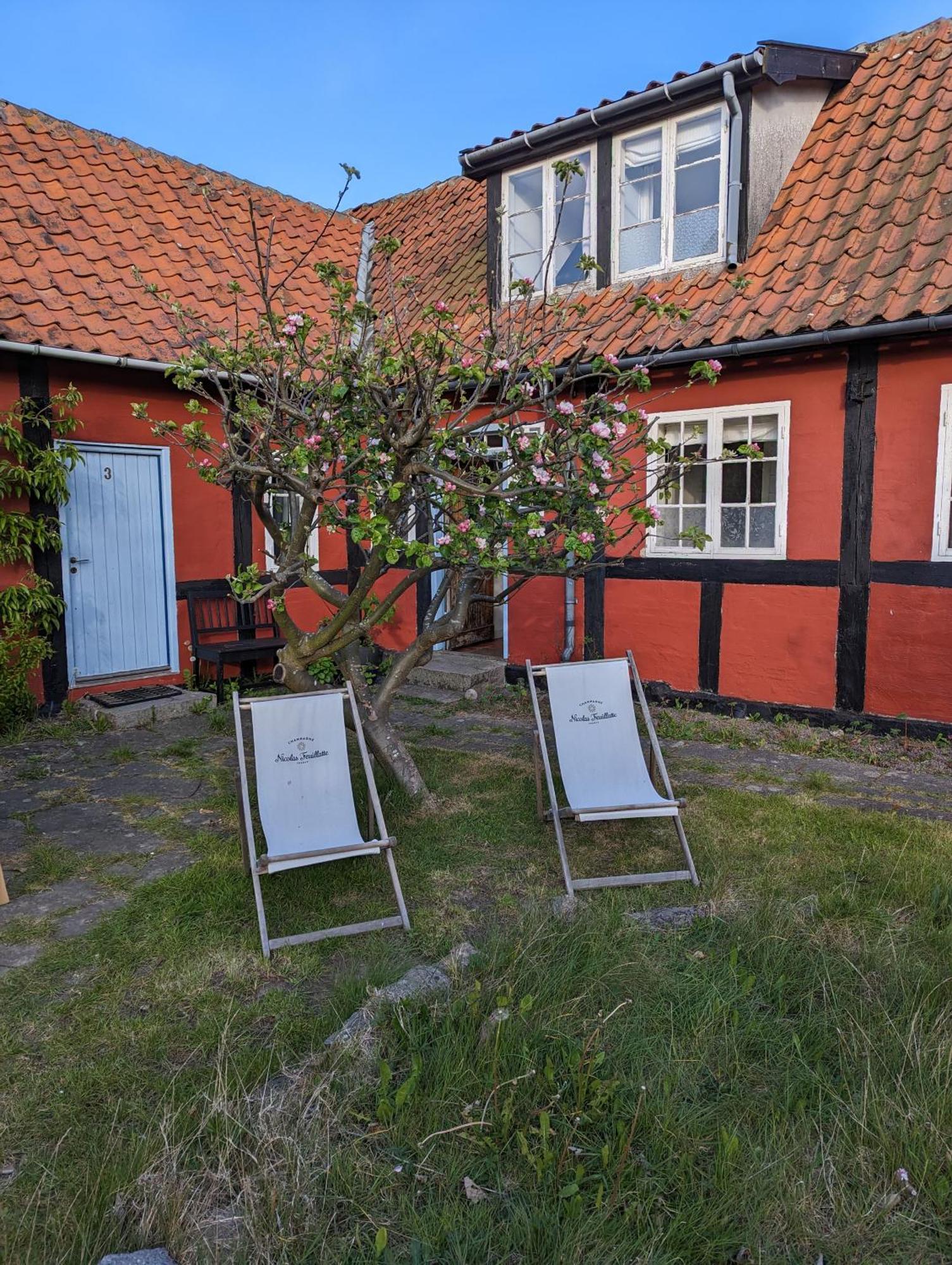 Pensionat Naesgaarden Allinge-Sandvig Exterior foto